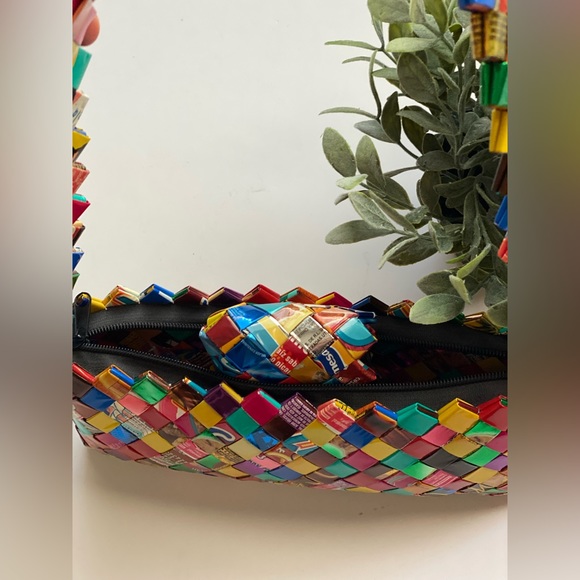 Candy and gum Wrapper Custom Handbag with change purse.  Zipper closure on both - Picture 2 of 13